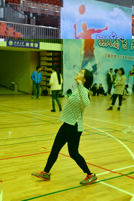 “羽人”高飛,共同進步——菠菜担保平台官网2015年學生羽毛球比賽成功舉行